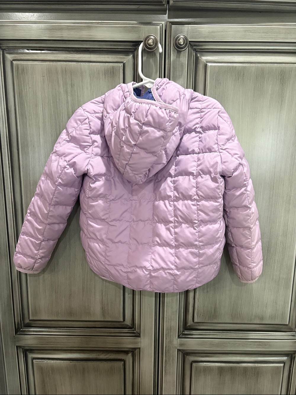 The North Face Lilac Girls' Packable Puffer Jacket - Picture 4 of 9